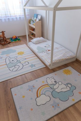 Disney Detský koberec - Macko Pú t01 ležatý 130x170cm