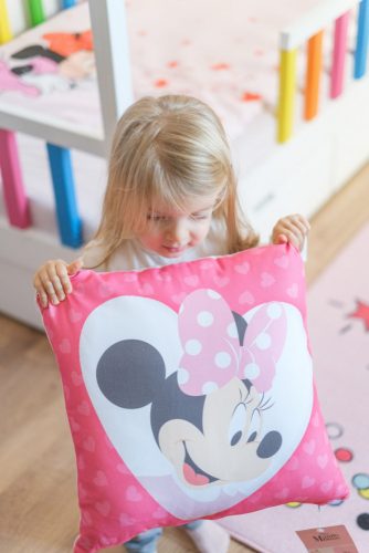 Disney Obliečka na malý vankúš - Minnie 40x40 cm 